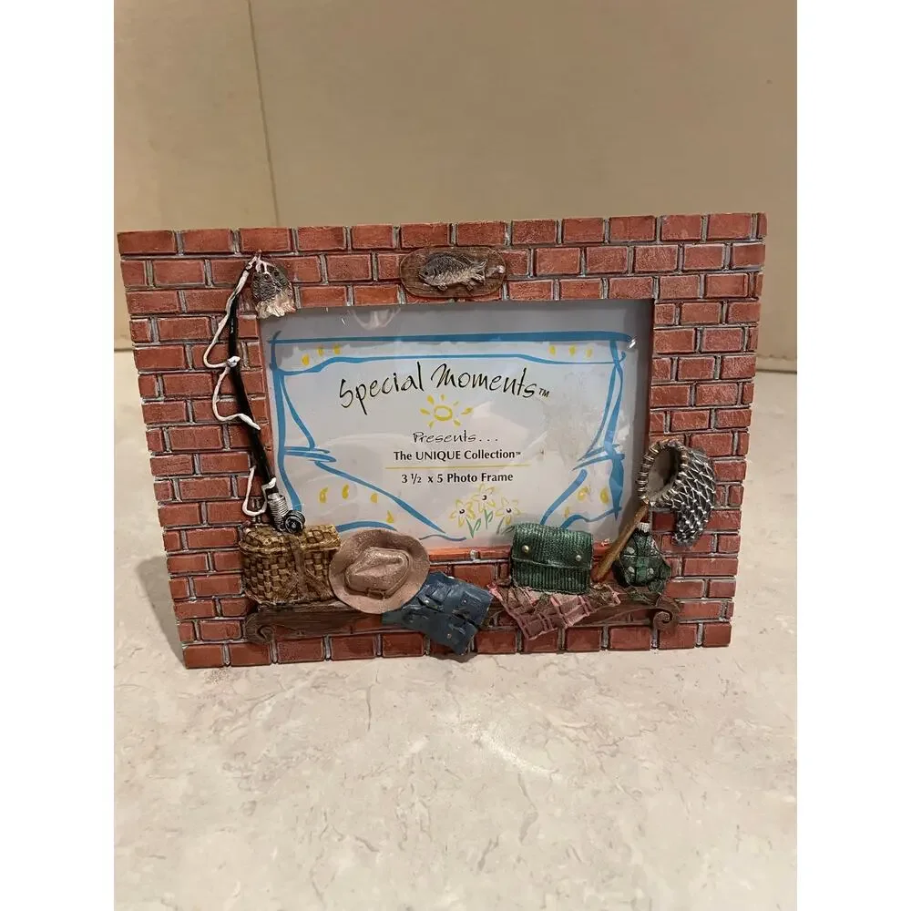Vintage Frame Fishing Details pole fish net gear 3 1/2x 5” Resin no glass